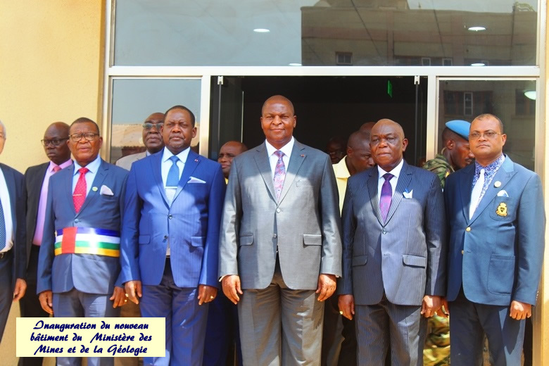 La cérémonie de l’inauguration du nouveau batiment du Ministère des Mines et de la Géologie.