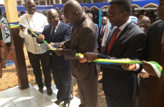 Remise officielle du Bâtiment de l'inspection centrale des Mines et du Pétrole