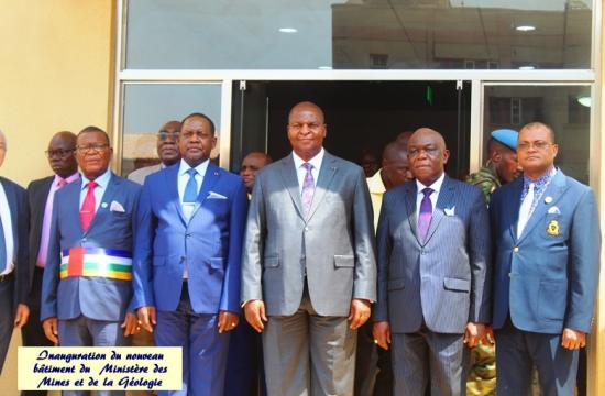 La cérémonie de l’inauguration du nouveau batiment du Ministère des Mines et de la Géologie.